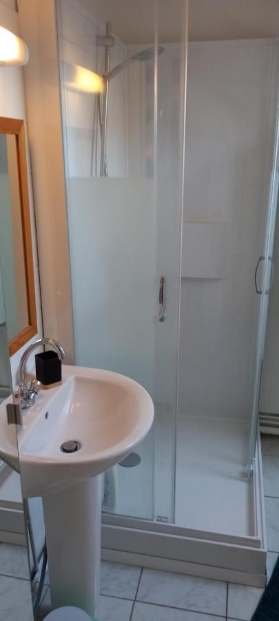 Studio32 องเฟลอร์ ภายนอก รูปภาพ